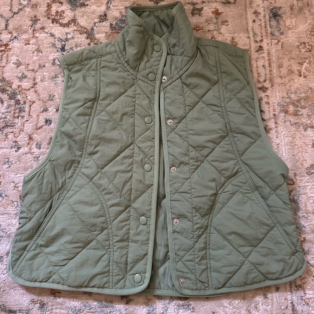 Green Quilted Lightweight Vest